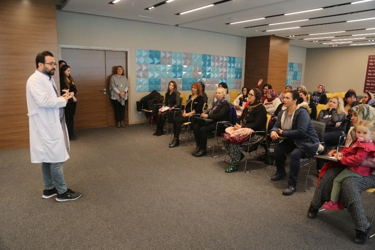 Mezitli&rsquo;de &rsquo;kadın sağlığı&rsquo; s&ouml;yleşisi