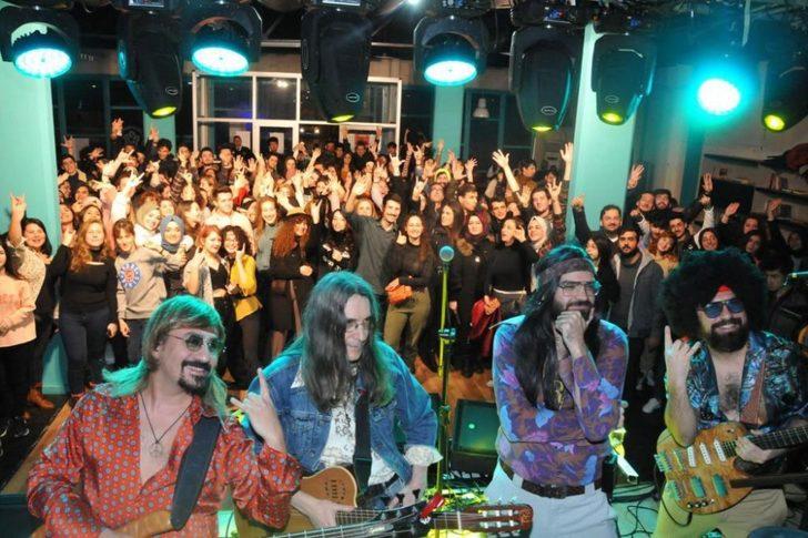 Retrobüs ile Süleymanpaşa’da nostalji yolculuğu yaşandı G1