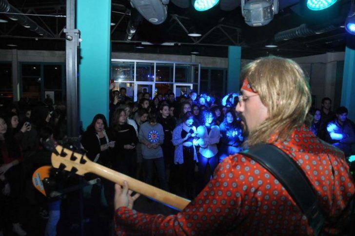 Retrobüs ile Süleymanpaşa’da nostalji yolculuğu yaşandı G4