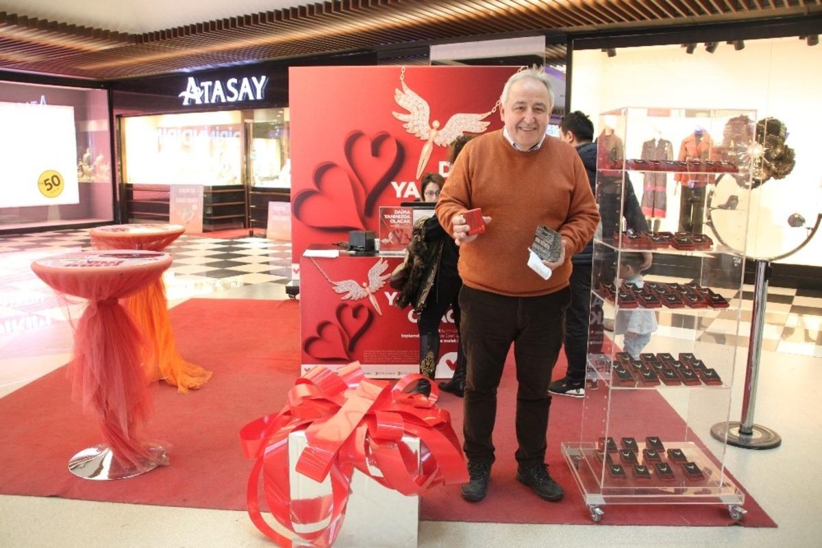 67 Burda AVM&rsquo;den Sevgililer G&uuml;n&uuml;&rsquo;nde &ouml;zel etkinlik