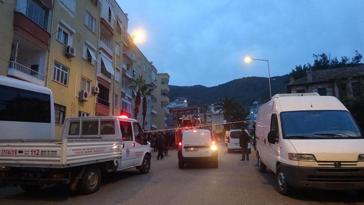 Ayrı yaşadığı eşine Sevgililer Günü'nde çiçek gönderdi, kabul etmeyince intihara kalkıştı G4