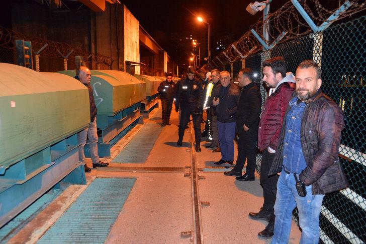 Korkunç olay! Seyhan Nehri'nin baraj kapaklarında ceset bulundu G4