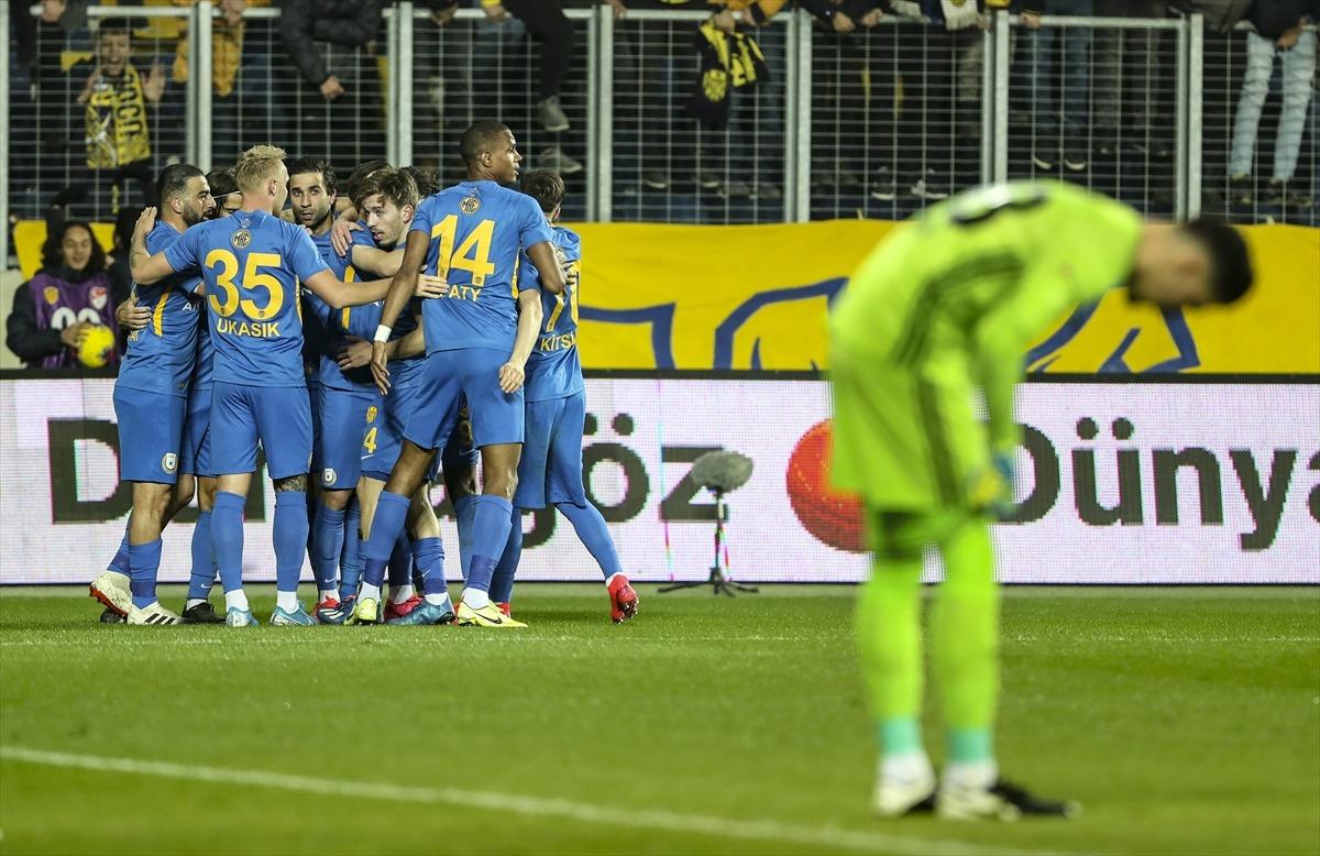 &Ouml;ZET | Ankarag&uuml;c&uuml; Fenerbah&ccedil;e ma&ccedil; sonucu: 2-1