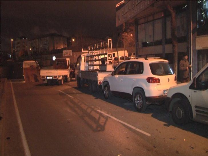 İstanbul'da feci kaza! 8 araç hurdaya döndü G4