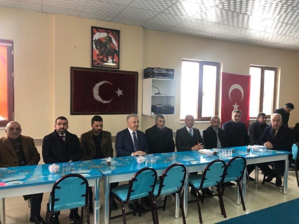 Kars milletvekillerinden şehit ailesine taziye ziyareti