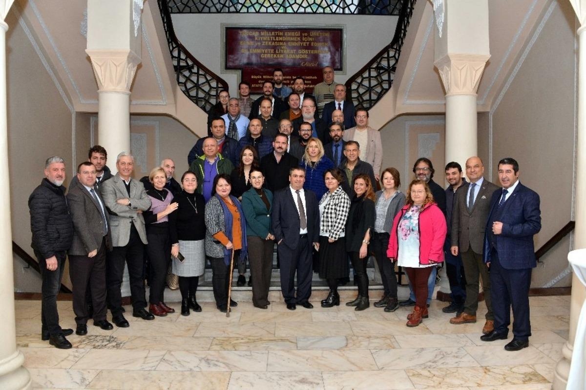 EMD İzmir&rsquo;de Murat Demircan g&uuml;ven tazeledi