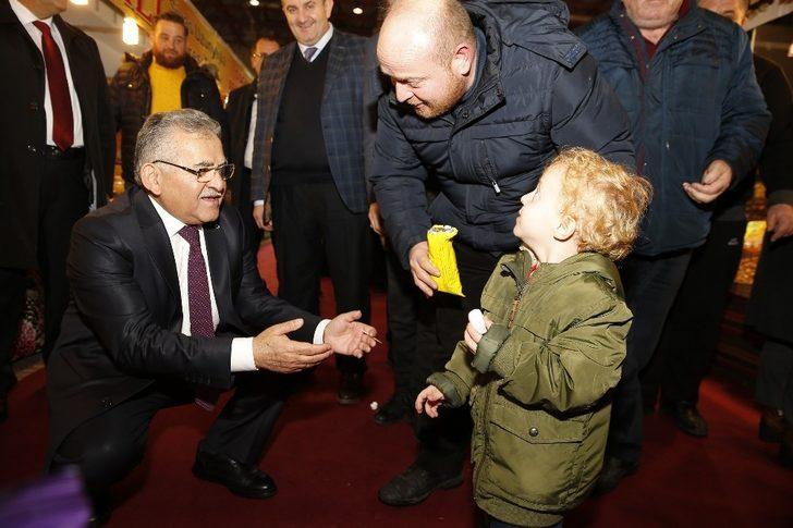 Başkan Büyükkılıç, esnaf ve vatandaşlarla G2