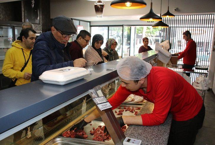 Halk Et’te iki ayda 34 ton et satıldı G4