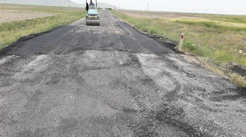 Ereğli Belediyesi t&uuml;m mahallelere hizmet g&ouml;t&uuml;r&uuml;yor