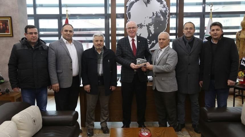 Demiryolcular Kazım Kurt&rsquo;u ziyaret etti