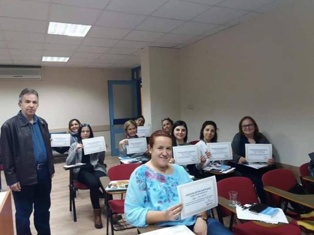 ESOG&Uuml;&rsquo;de akademisyenlere &rsquo;Diksiyon, Etkili İletişim ve Etkili Konuşma&rsquo; kursu