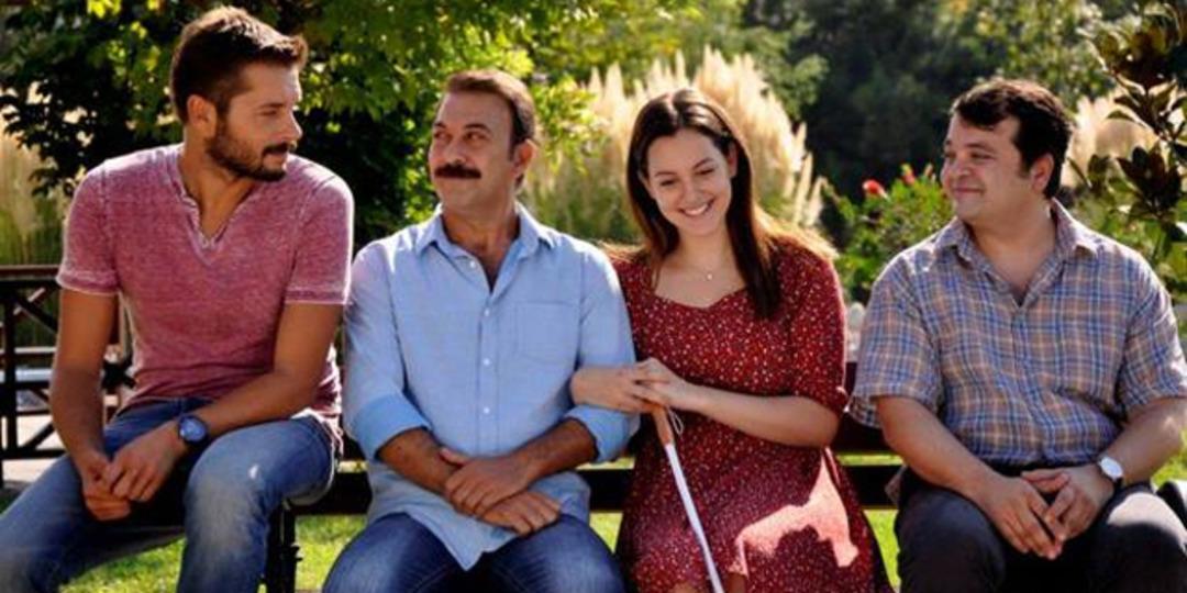 &Uuml;&ccedil; Arkadaş 1. B&ouml;l&uuml;m Galerisi