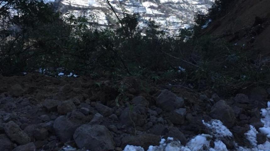 Ayder Yaylası yolunda heyelan