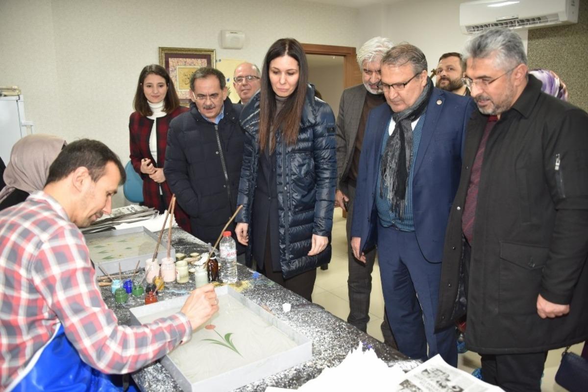 AK Parti&rsquo;li heyet Yunus Emre K&uuml;lt&uuml;r Parkına hayran kaldı