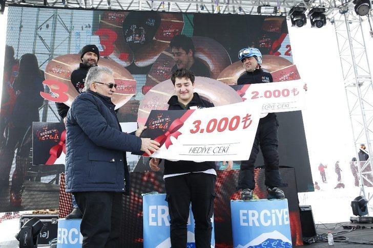 Erciyes’te sucuk yeme yarışması G2