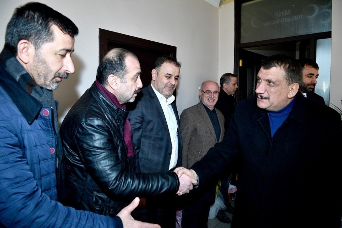 G&uuml;rkan&rsquo;dan MHP&rsquo;ye iadeyi ziyaret