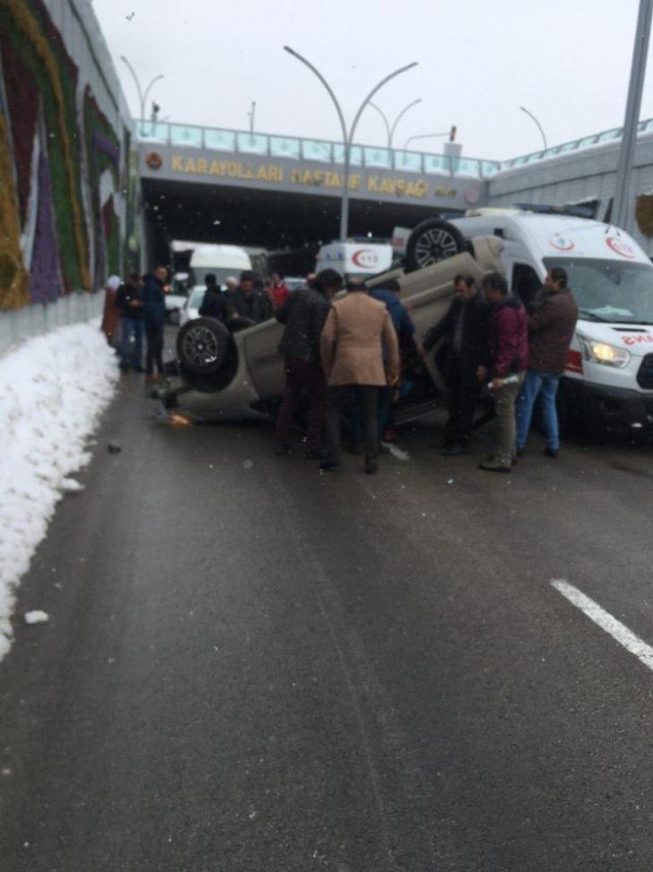 Van’da trafik kazası: 3 yaralı G2