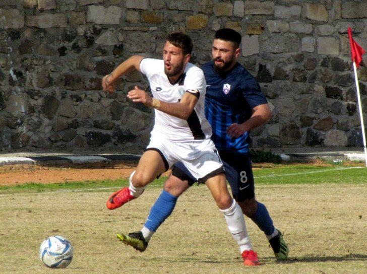 Çeşme Belediyespor, lider Halilbeylispor ile berabere kaldı G4