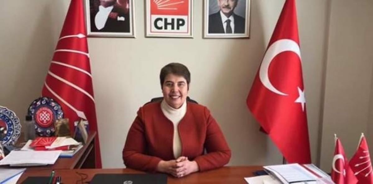 K&uuml;tahya CHP&rsquo;de  Zeliha Aksaz Şahbaz g&uuml;ven tazeledi