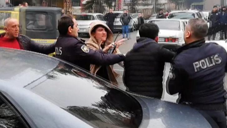 Kahramanmaraş'ta garsonlara çay bardağı fırlatan müşteri ortalığı birbirine kattı!  G2