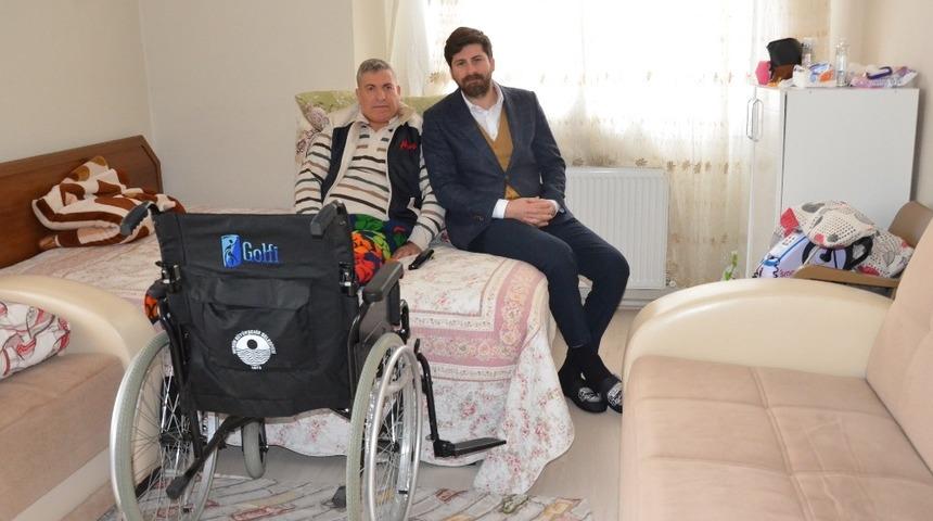 B&uuml;y&uuml;kşehir Belediyesi, engelli vatandaşın tekerli sandalye ihtiyacını karşıladı