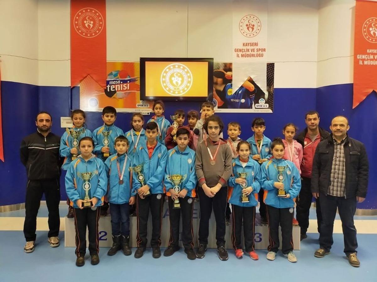 K&uuml;&ccedil;&uuml;k Raketler İl Birinciliği i&ccedil;in yarıştı