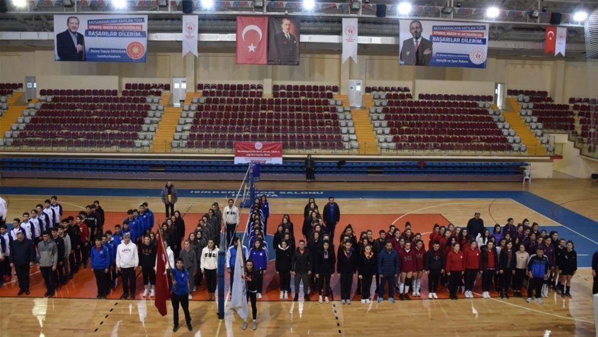 Filede yarı final vizesi alan liseliler belli oldu