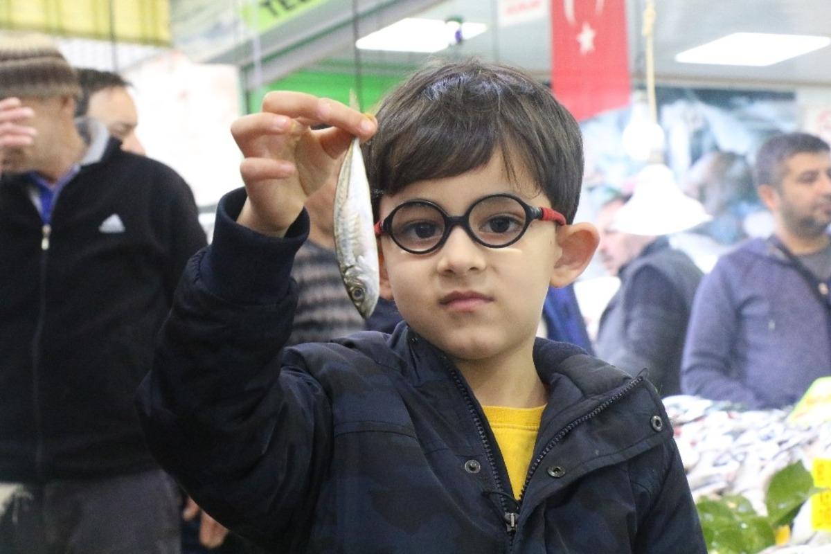Denizli&rsquo;de balık fiyatları vatandaşları memnun etmedi