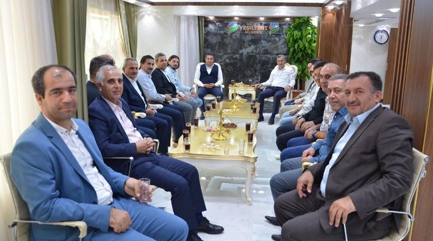 Yeşilyurt Belediyespor k&ouml;t&uuml; gidişatın nedenlerini arıyor