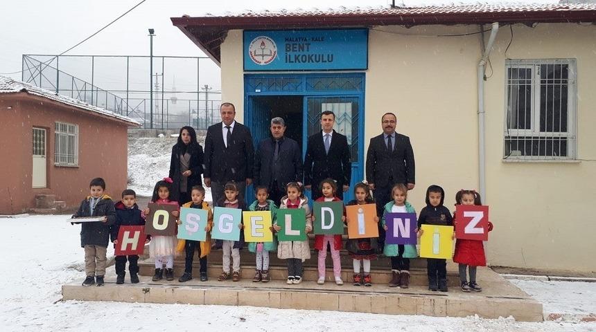 Malatya&rsquo;da 3 il&ccedil;ede eğitim başladı