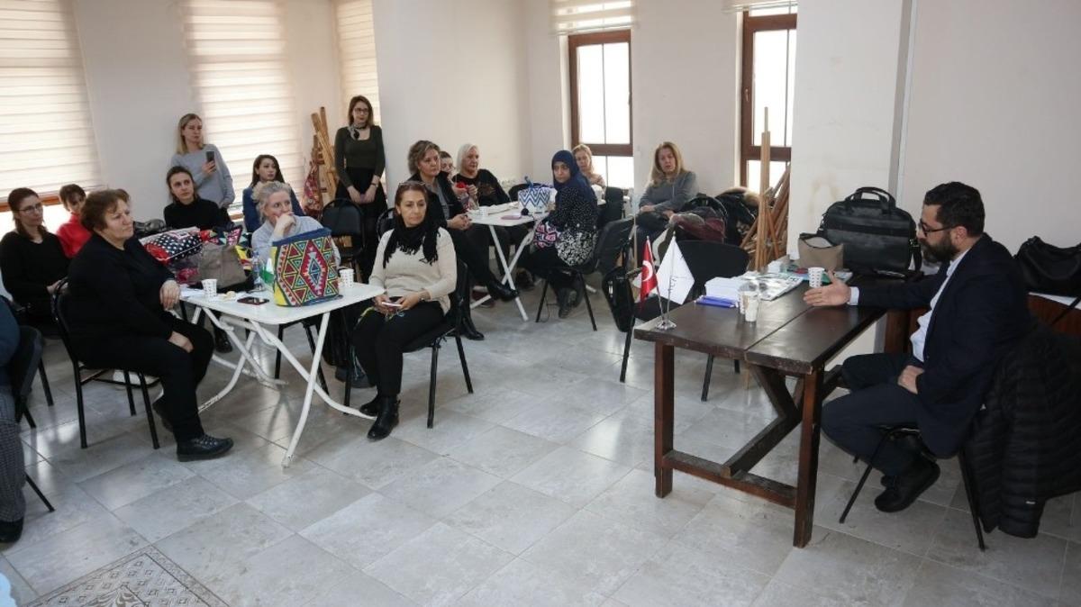 Meme kanseri hakkında merak edilenler anlatıldı