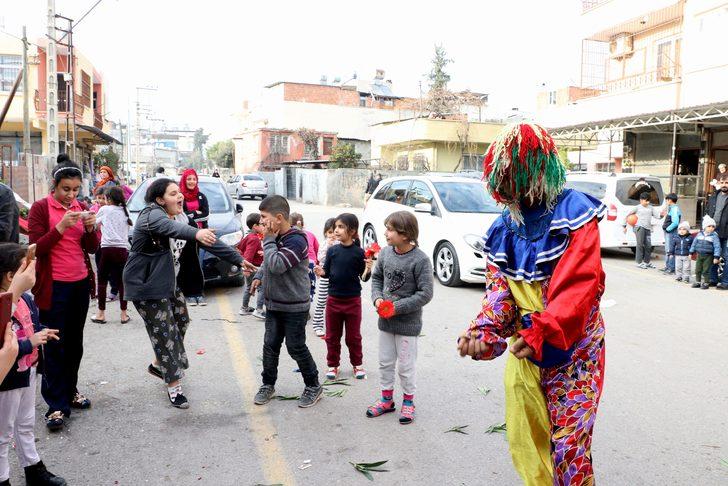 Palyaçonun tipini beğenmedi, dehşet saçtı G4