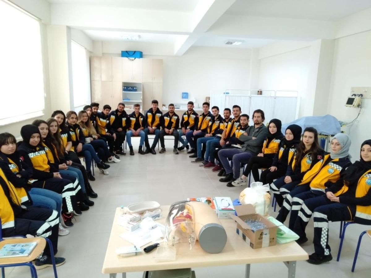İncesu MYO &Ouml;ğrencileri İlk Yardım Eğitimi&rsquo;ni 3 Boyutlu Sanal Ortamda &Ouml;ğrenecek