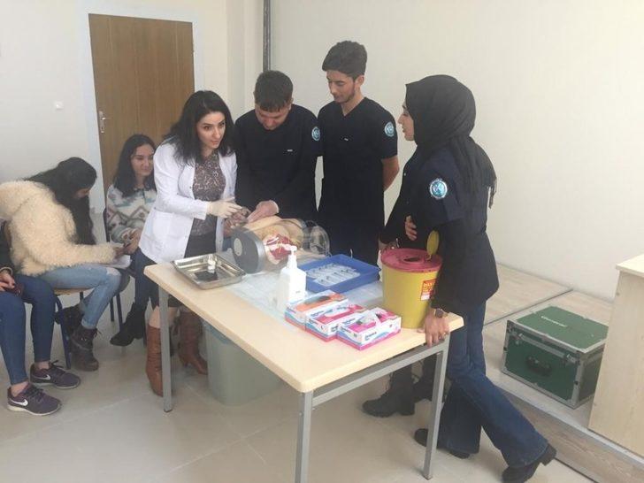 İncesu MYO Öğrencileri İlk Yardım Eğitimi’ni 3 Boyutlu Sanal Ortamda Öğrenecek G2