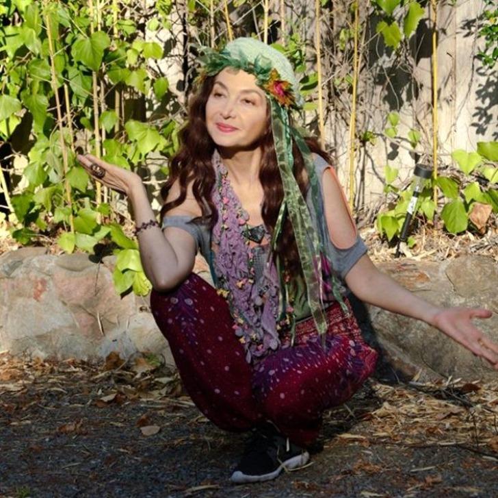 Tokatçı filminin Emine'si Nazan Saatçi yıllara meydan okuyor G4