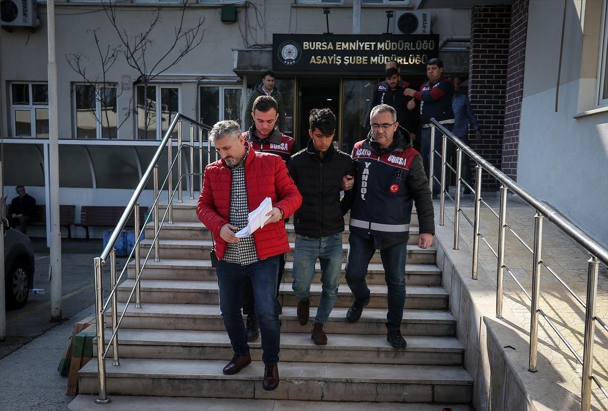 FET&Ouml; bahanesiyle dolandırıcılık ş&uuml;phelilerini &ouml;zel ekip yakaladı