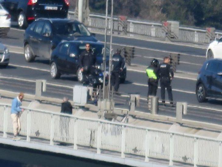 Son dakika: 15 Temmuz Şehitler Köprüsü'nde intihar girişimi!  G2