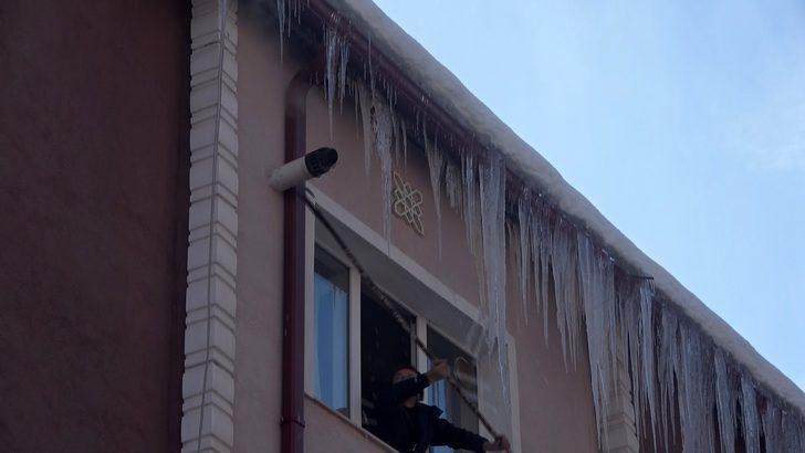 Boyu 2 metreyi buldu! Soğuklar o kenti terk etmiyor G5