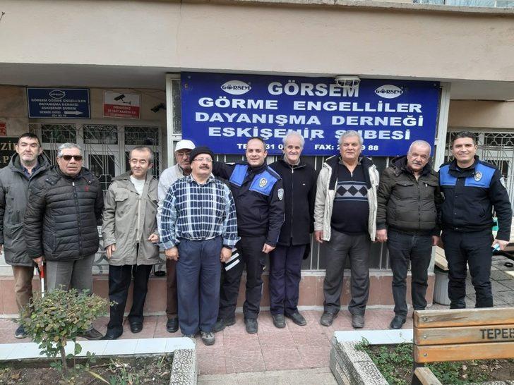 Toplum Destekli Polis, engelli ve ihtiyaç sahiplerinin yanında G1