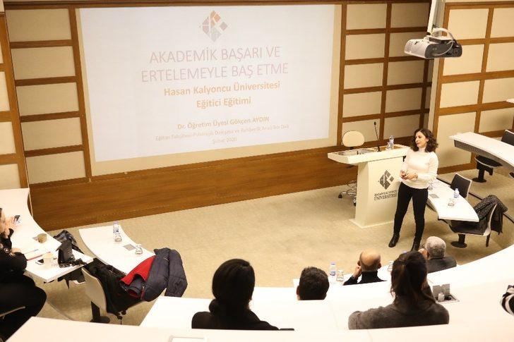 HKÜ’de akademisyenlere yönelik eğitici eğitimi G4