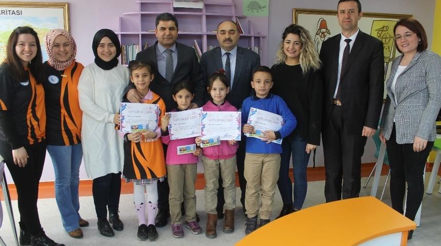 &Ouml;ğrenciler akıl ve zeka oyunlarında ter d&ouml;kt&uuml;