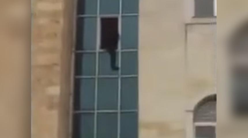 Şırnak'ın Cizre il&ccedil;esinde kaymakamlık binasında intihar! Valilikten a&ccedil;ıklama geldi