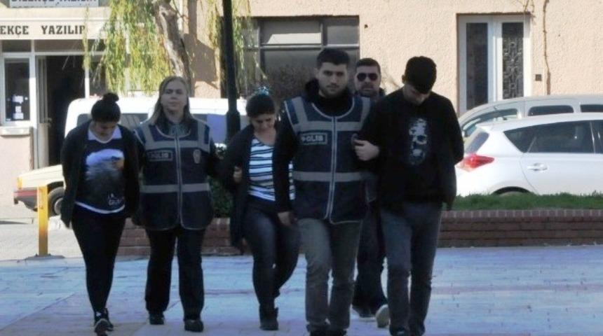 Pazarcı kılığına giren polisten yankesicilere su&ccedil;&uuml;st&uuml;