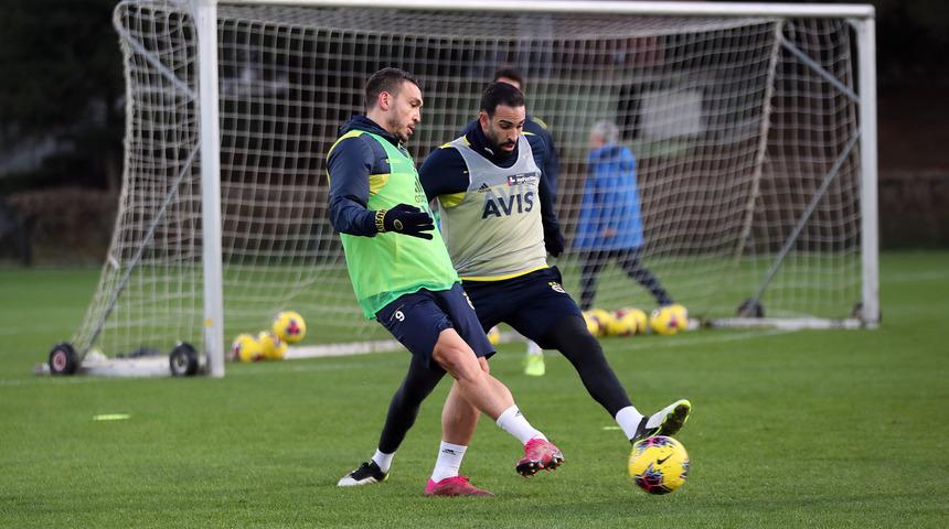 Fenerbah&ccedil;e, Galatasaray derbisi hazırlıklarına başladı