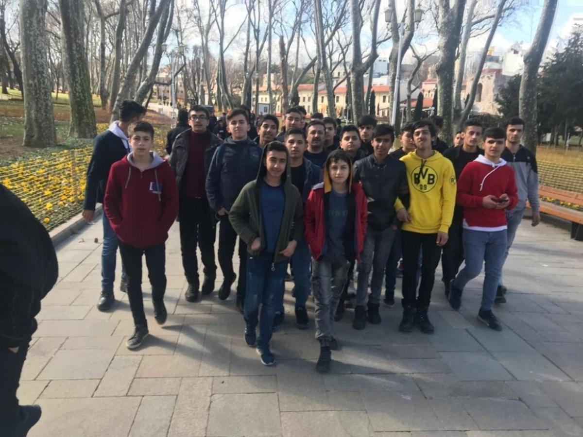 Hakkarili &ouml;ğrenciler İstanbul gezisinden d&ouml;nd&uuml;