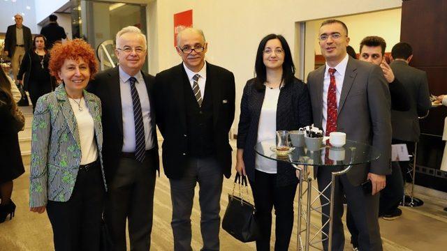 Türkiye’nin Kadın Hastalıkları ve Doğum uzmanları Ankara’da buluştu