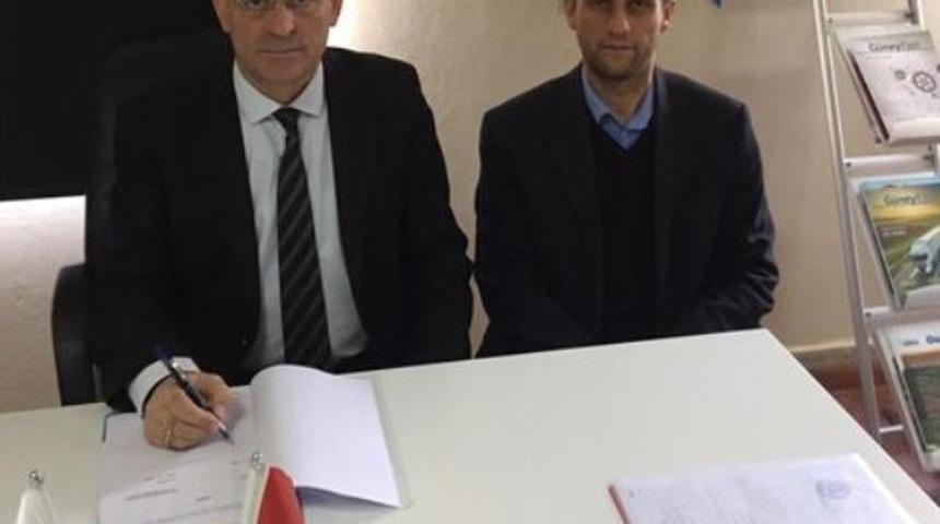 &lsquo;Paket Arıcılık Sistemi&rsquo; proje s&ouml;zleşmesi imzalandı