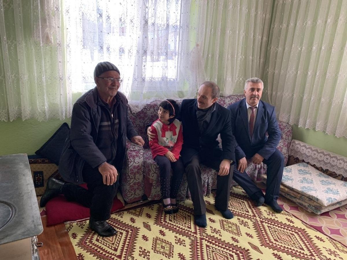 Vali Epcim k&ouml;y ziyaretlerine devam ediyor