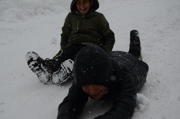 Çocukların kızak keyfi G5