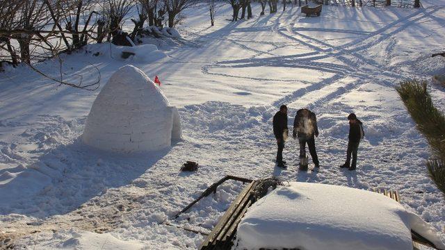 3 günde yaptılar, içinde keyif sürüyorlar